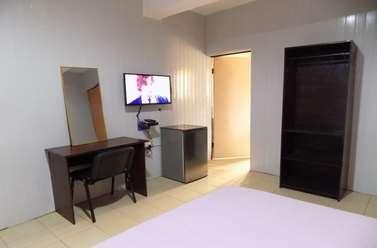 Posh Day/Night Use Inn Lagos Room photo